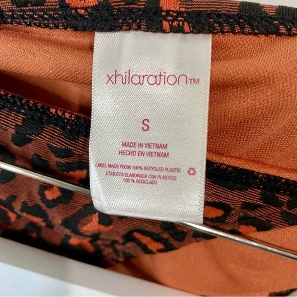 Xhilaration Women’s Hipster Bikini Swim Bottom Maroon Animal Print NWT - Picture 4 of 7